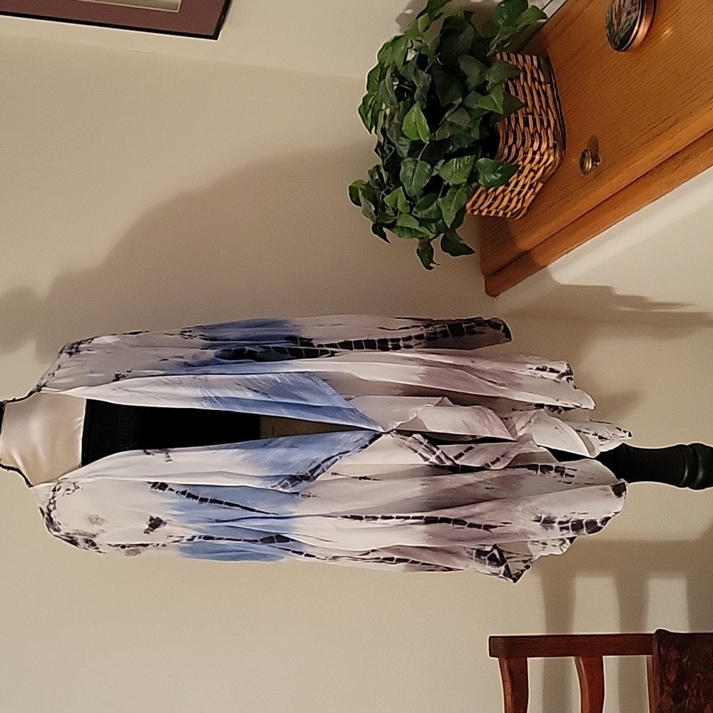 Light rayon jacket, Size S.